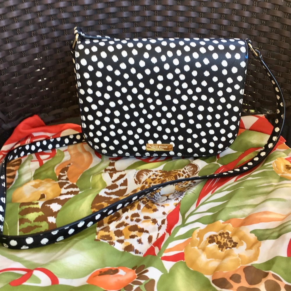 Kate Spade Crossbody - Picture 3 of 5